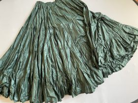 25 Yards Tribal Stufenrock extra lang